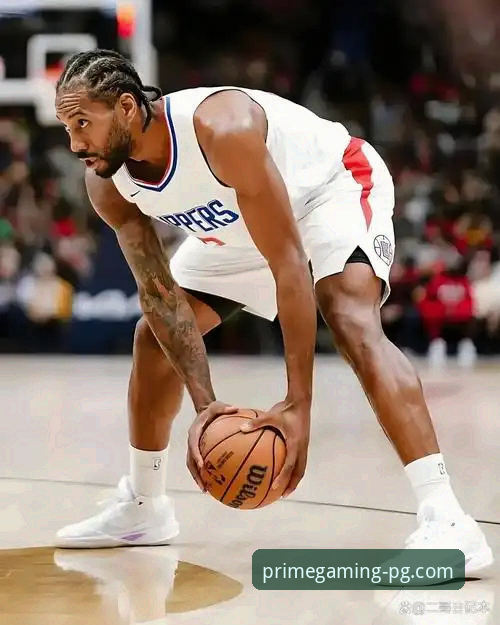 伦纳德手腕伤势应对策略：从NBA赛场康复看PG游戏平台操作教程